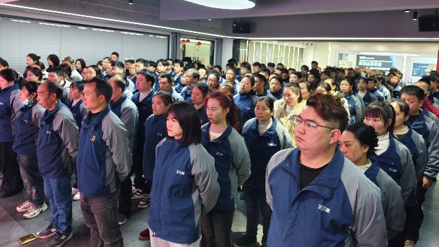 91抖音成长人版安装苹果系统卫浴2025新春开工盛典：首日91.4%复工率